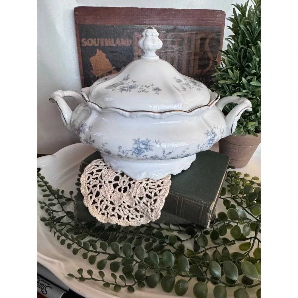 Vintage White Porcelain Soup Tureen Blue Floral Gold Trim Scalloped Lid 11in